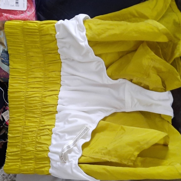 FP Movememt Sparkling Citrus Shorts - Picture 3 of 4